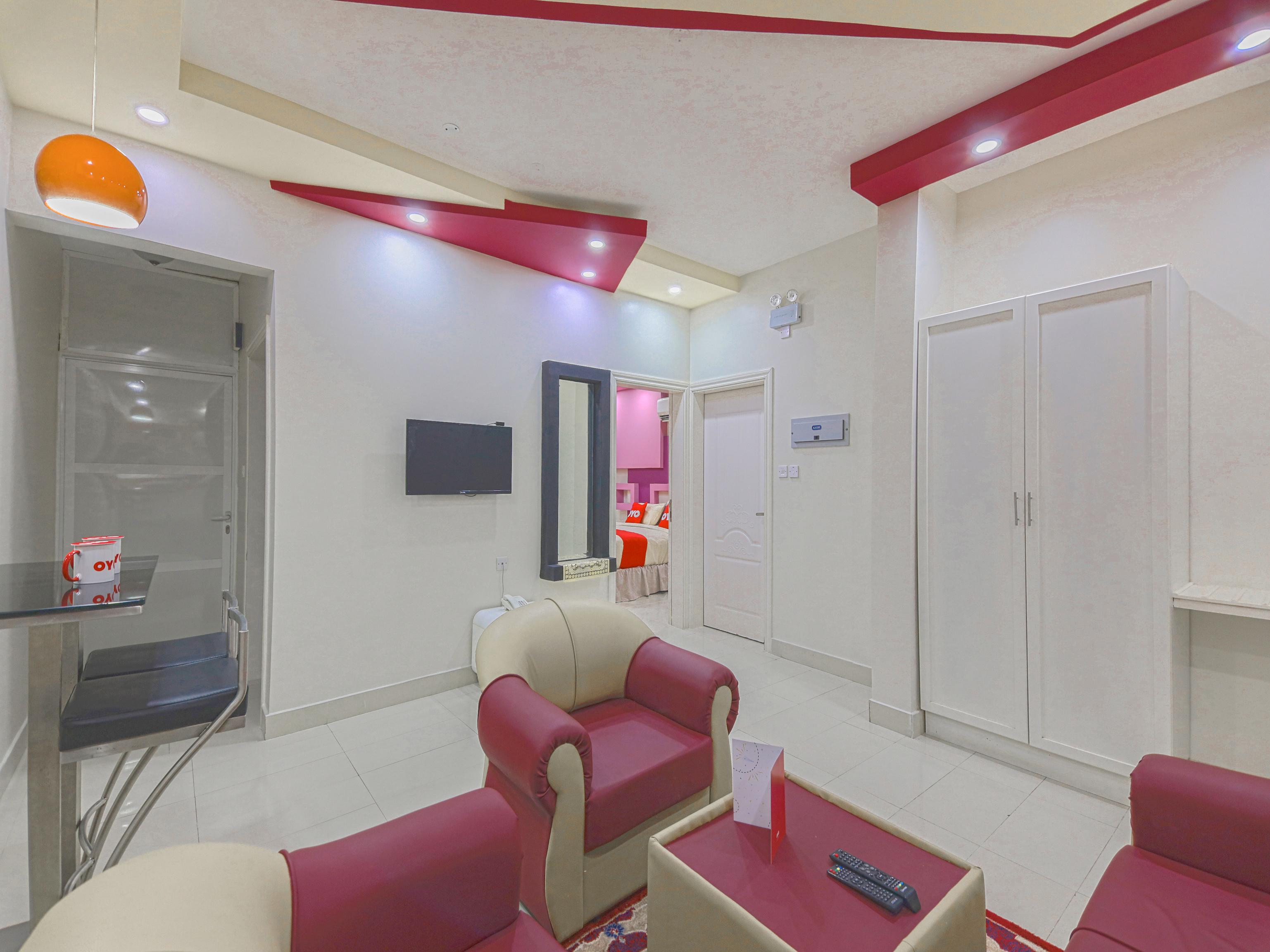 Oyo 129 Al Bayrahaa 3*