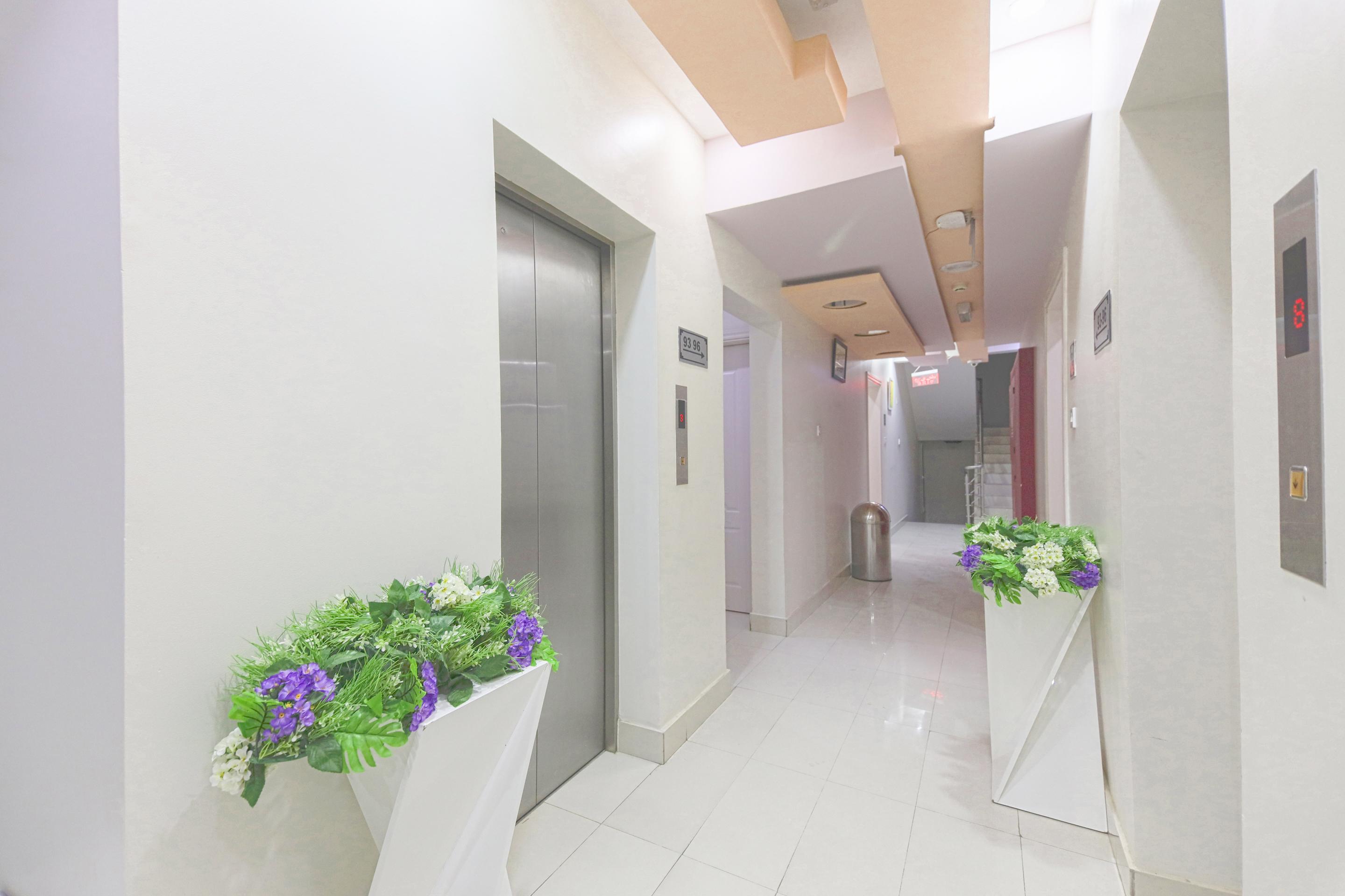 Oyo 129 Al Bayrahaa Hotel Mascate